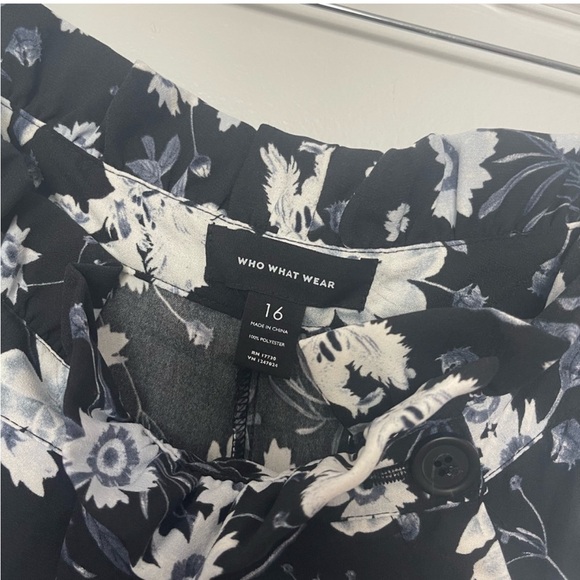 Who What Wear women’s size 16 black floral pants - Picture 6 of 8